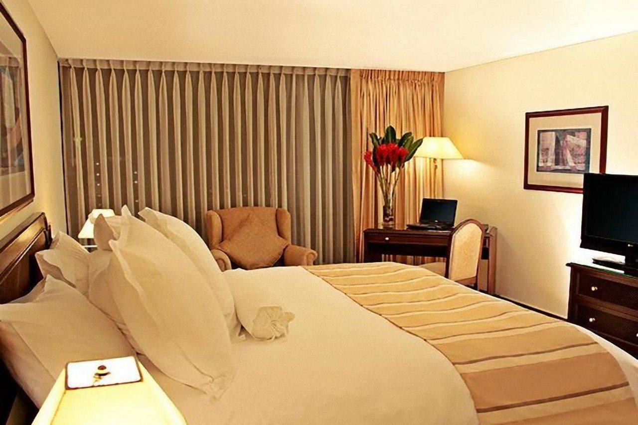 Thunderbird Hotel Fiesta & Casino Лима Номер фото