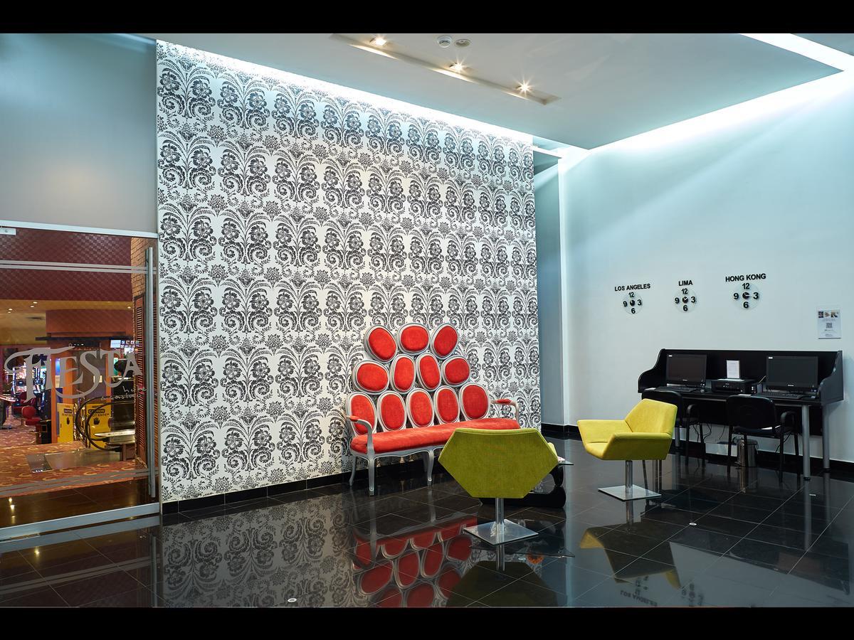 Thunderbird Hotel Fiesta & Casino Лима Экстерьер фото