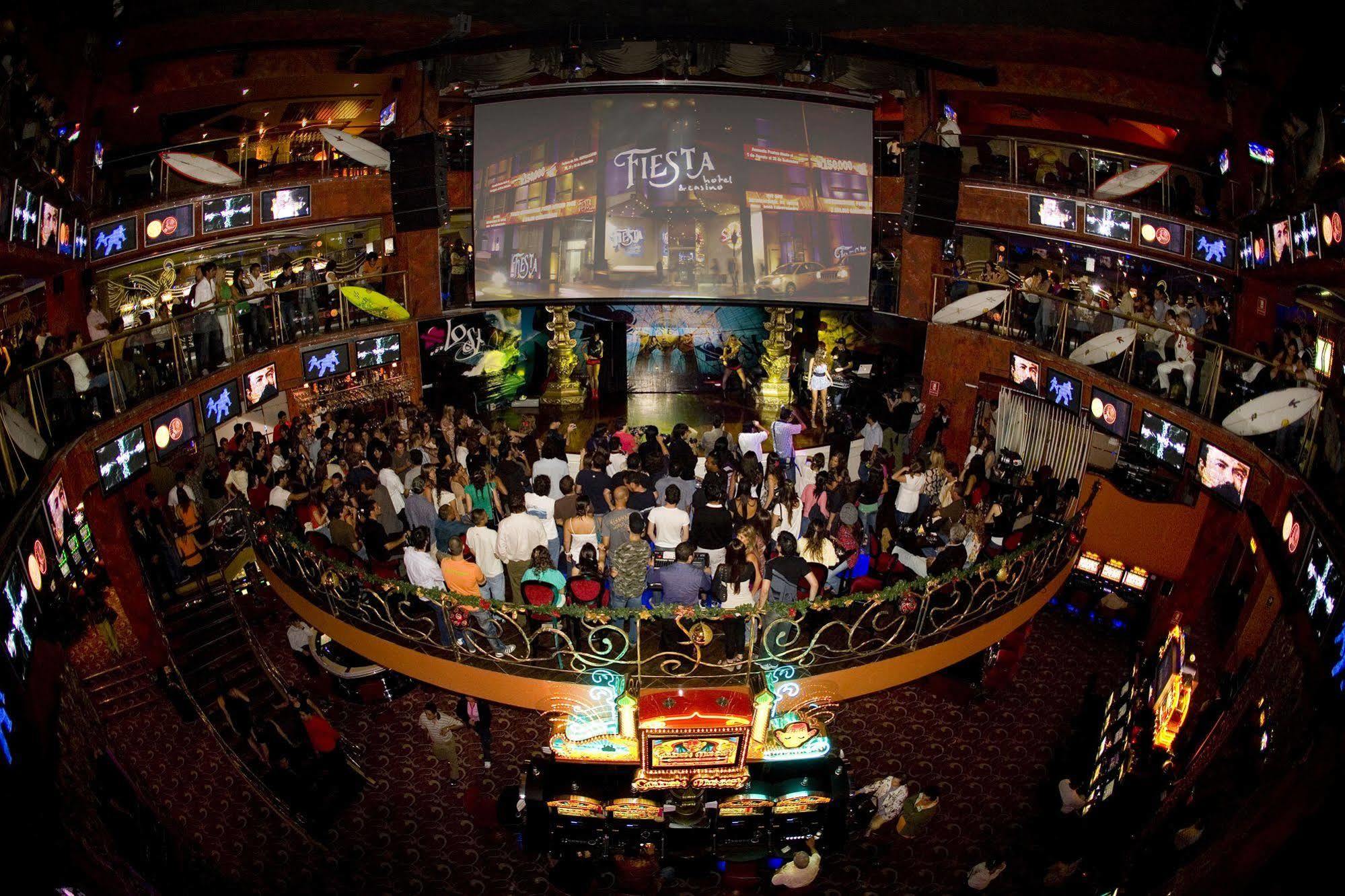 Thunderbird Hotel Fiesta & Casino Лима Экстерьер фото